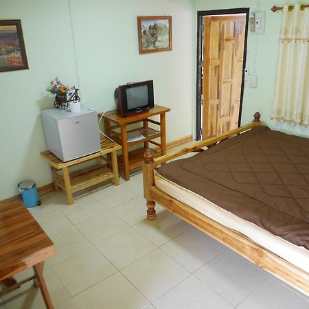 Loei Airport Homestay Екстер'єр фото